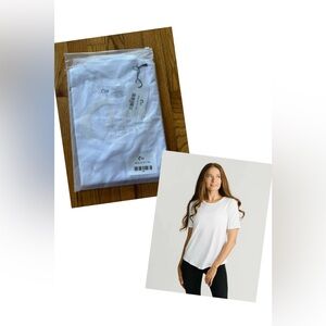 Zyia Women's White Go To Tee